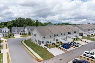 323 Novelty Dr, Greer, SC 29651 - Photo 37