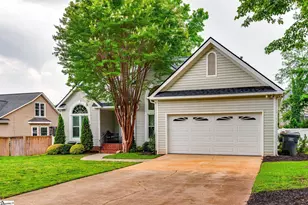 9 Kingsbury Way, Greenville, SC 29617 - Photo 5