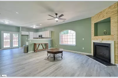 205 Whaleback Drive, Simpsonville, SC 29681 - Photo 3