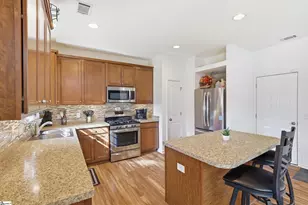 347 Riverdale Rd, Simpsonville, SC 29680 - Photo 9