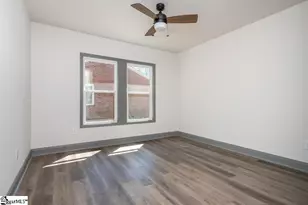 1208 W Main St, Laurens, SC 29360 - Photo 15