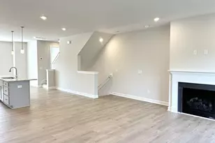 27 Pikewood Ln, Greenville, SC 29607 - Photo 7