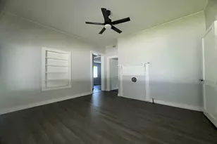 201 Hunters Ct, Laurens, SC 29360 - Photo 5
