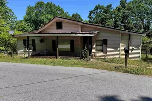 201 Hunters Ct, Laurens, SC 29360 - Photo 1