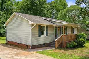 102 Pyle Ct, Spartanburg, SC 29306 - Photo 1