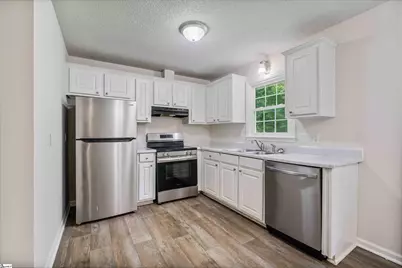102 Pyle Court, Spartanburg, SC 29306 - Photo 11