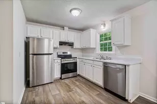 102 Pyle Ct, Spartanburg, SC 29306 - Photo 11