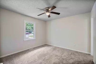 102 Pyle Court, Spartanburg, SC 29306 - Photo 17