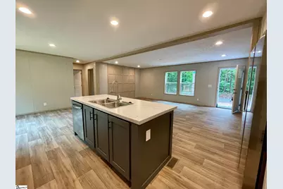 399 Charles Street, Enoree, SC 29335 - Photo 9
