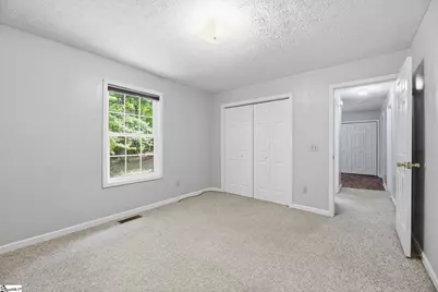 560 Center Drive, Taylors, SC 29687 - Photo 19