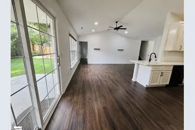 106 Stockbridge Drive, Greer, SC 29650 - Photo 5