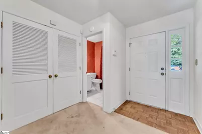 8 Graystone Way, Taylors, SC 29687 - Photo 3