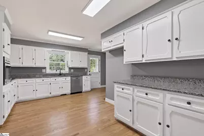 222 Devon Drive, Mauldin, SC 29662 - Photo 9