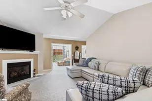 154 Kingscreek Dr, Greer, SC 29650 - Photo 5