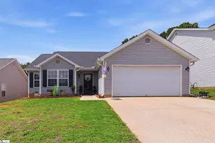 154 Kingscreek Dr, Greer, SC 29650 - Photo 1