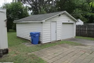 210 Donnan Rd, Greenville, SC 29687 - Photo 5