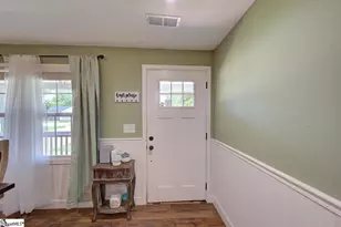 120 Swain Ave, Boiling Springs, SC 29316 - Photo 7