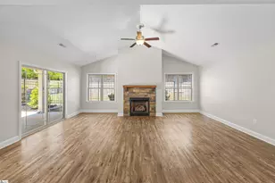 766 Charleston Pl, Duncan, SC 29334 - Photo 11