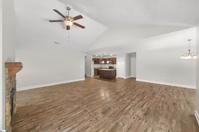 766 Charleston Place, Duncan, SC 29334 - Photo 13
