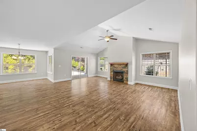 766 Charleston Place, Duncan, SC 29334 - Photo 9