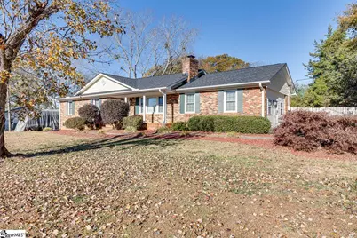 216 Hickory Drive, Easley, SC 29642 - Photo 9