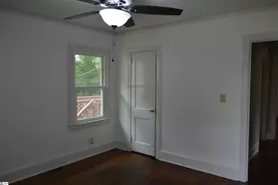 521 S Spencer St, Duncan, SC 29334 - Photo 9