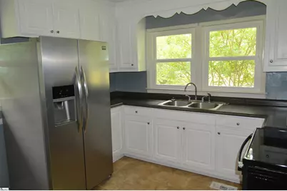 521 S Spencer Street, Duncan, SC 29334 - Photo 15