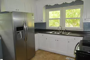 521 S Spencer St, Duncan, SC 29334 - Photo 15
