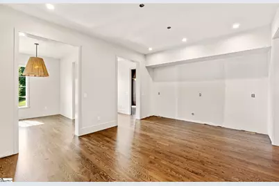 33 N Textile Avenue, Greenville, SC 29611 - Photo 13