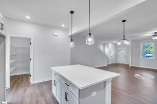 7 Power St, Greenville, SC 29611 - Photo 9