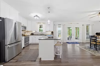 350 Harbor Crest Drive, Waterloo, SC 29384 - Photo 13