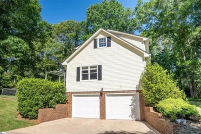 100 Shenandoah Drive, Spartanburg, SC 29301 - Photo 3