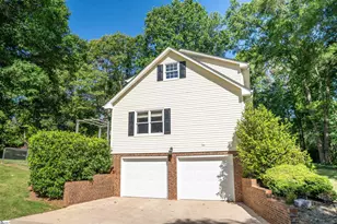 100 Shenandoah Dr, Spartanburg, SC 29301 - Photo 3
