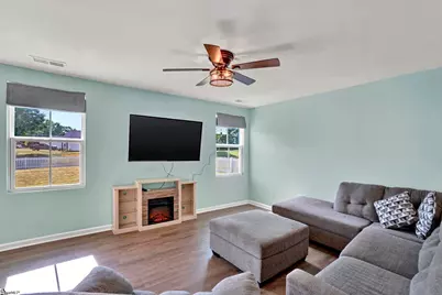 220 Highland Station Drive, Clinton, SC 29325 - Photo 7