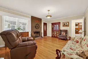 1310 Camp Creek Rd, Taylors, SC 29687 - Photo 7