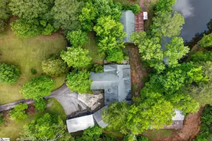 1310 Camp Creek Rd, Taylors, SC 29687 - Photo 3