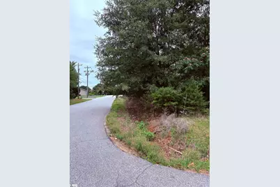 806 Mike Circle, Spartanburg, SC 29303 - Photo 7