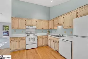 130 Dunwoody Dr, Simpsonville, SC 29651 - Photo 5