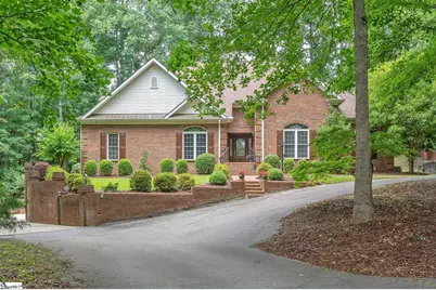 44 Carolina Way, Fountain Inn, SC 29633 - Photo 1