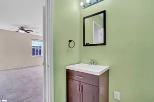 7 Haley Ct, Greenville, SC 29607 - Photo 41