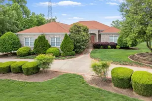 306 Glinda Ann Ct, Greenville, SC 29607 - Photo 1