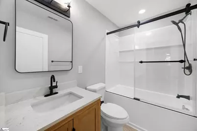 8 Amherst Avenue, Greenville, SC 29605 - Photo 11