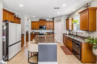 235 Castleton Circle, Boiling Springs, SC 29316 - Photo 13