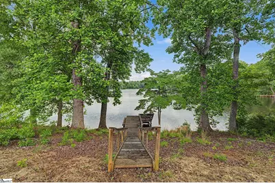 1754 Memorial Drive Extension, Greer, SC 29651 - Photo 5