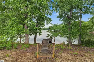 1754 Memorial Dr Ext, Greer, SC 29651 - Photo 5
