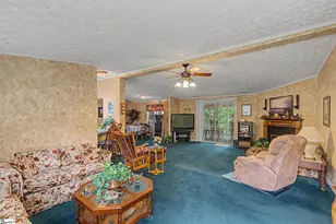 1754 Memorial Dr Ext, Greer, SC 29651 - Photo 9