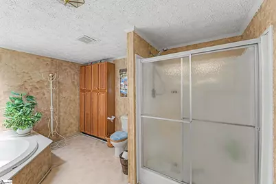 1754 Memorial Drive Extension, Greer, SC 29651 - Photo 27