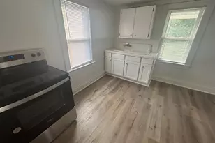 104 Hunter St, Abbeville, SC 29620 - Photo 5