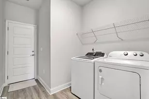 106 Red Holw Rd, Simpsonville, SC 29681 - Photo 33
