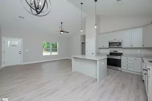 502 Hellams Rd, Gray Court, SC 29645 - Photo 9